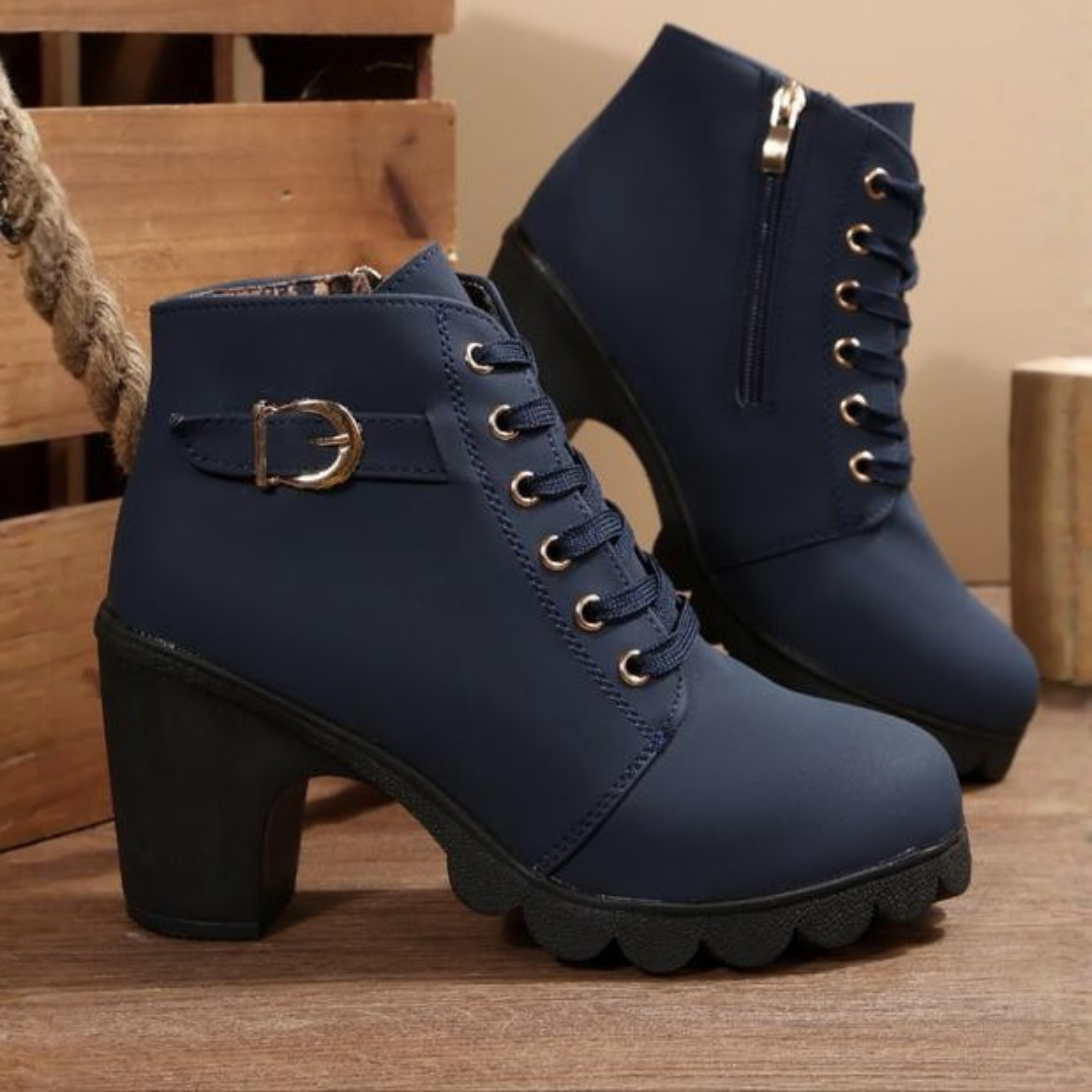 Vélin™ - Chic Lace-Up Metal Buckle Chunky Ankle Boots