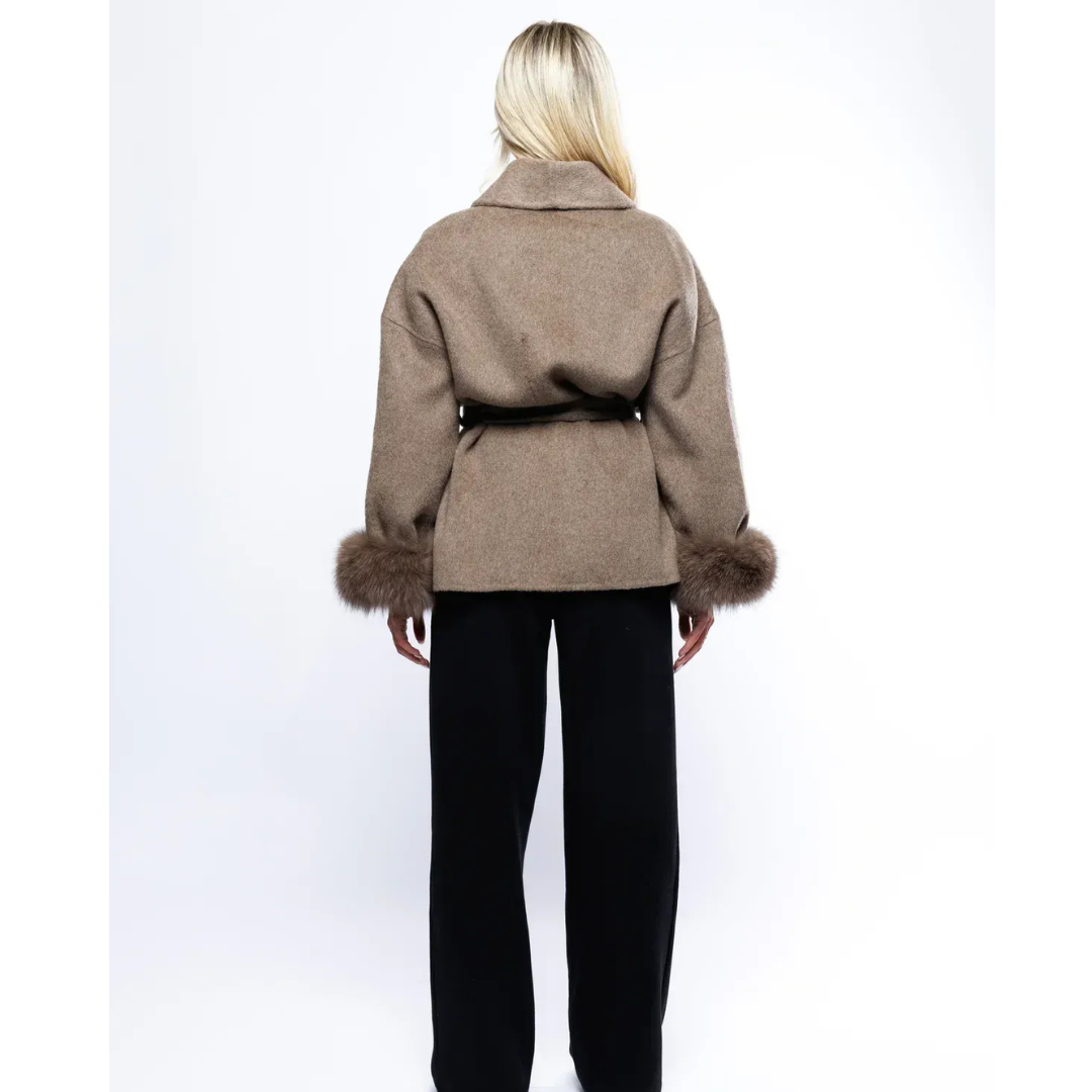 Fleur | Luxe Wikkeljas met Tailleriem | Flatterend & Chic