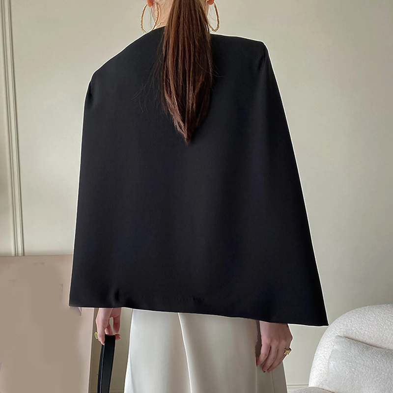 Elise Leroy Chic Cover-Up Jacket